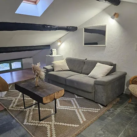 A Casa Di A